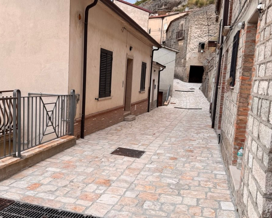 Riqualificazione urbana a San Giorgio La Molara, completati i lavori in Via Apparuta