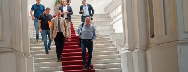 Vicenda Sirti, in Prefettura è fumata nerissima. L’azienda preferisce il silenzio