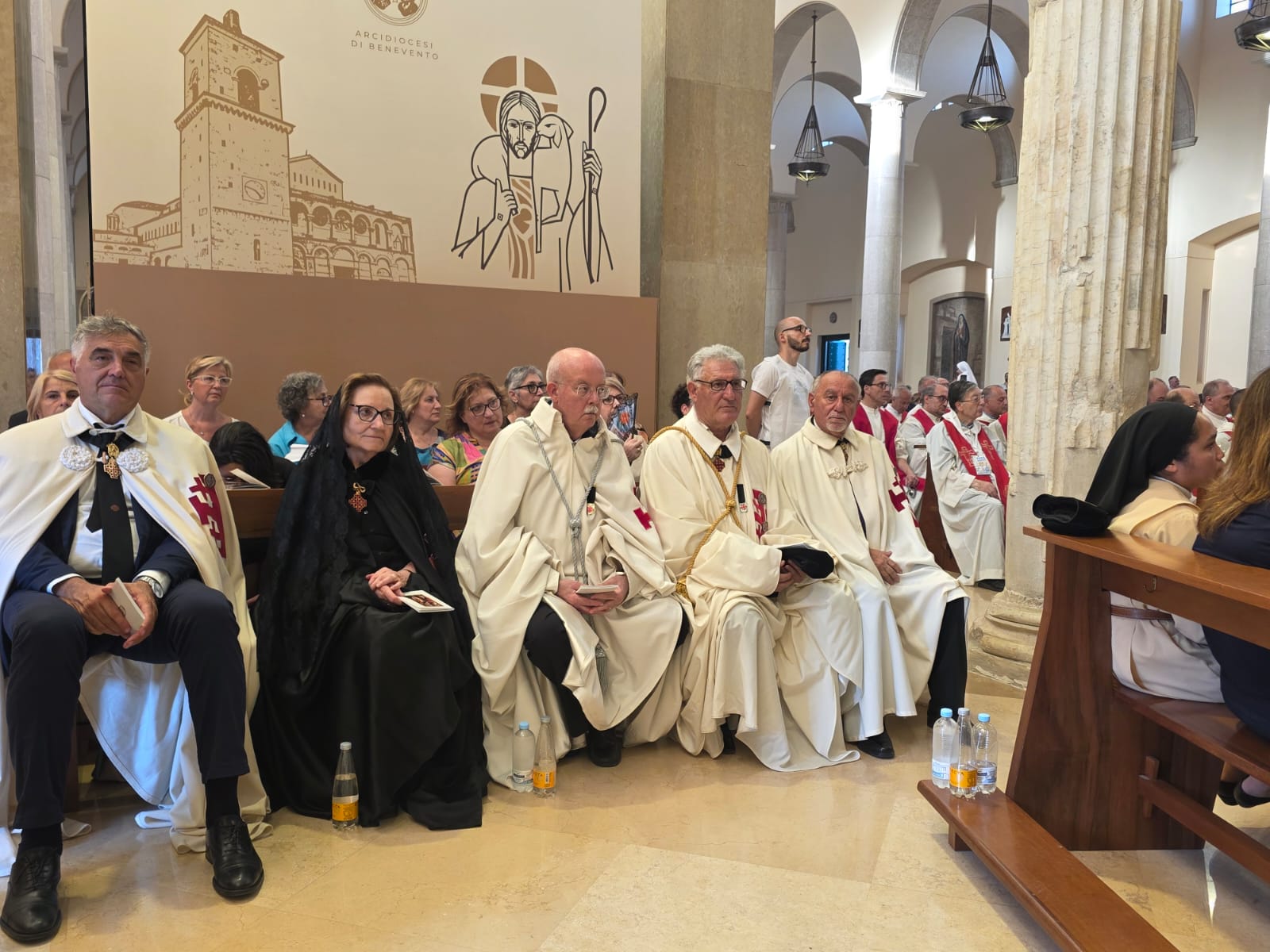 Grande gioia della Sezione Sannio – Irpinia dell’Ordine Equestre del Santo Sepolcro in occasione dell’ingresso del nuovo Arcivescovo di Benevento S.E. Mons. Michele Autuoro