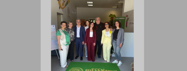 Grande partecipazione per l’inaugurazione di “DESTEENAZIONE – Desideri in Azione” al Centro Polifunzionale Virgilio Barbieri di Mercogliano