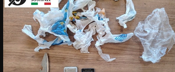 Contrasto allo spaccio di stupefacenti: arrestato 34enne, sequestrati cocaina e materiale per il confezionamento