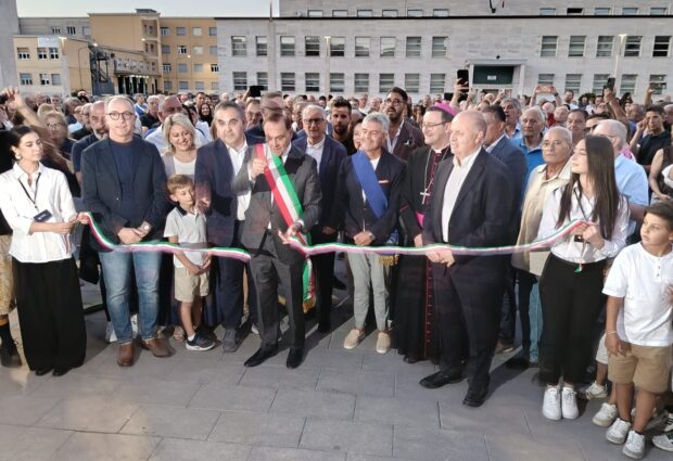 Et voila, ecco la nuova Piazza Risorgimento