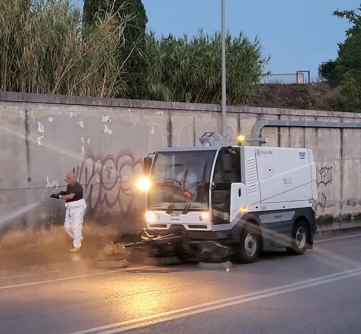 Asia Benevento: da martedì 7 luglio lavaggio straordinario dei marciapiedi in diverse strade. Divieto di sosta dalle 6 alle 8