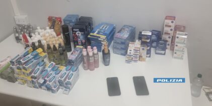Benevento, furto da oltre 1.200 euro al supermercato: arrestati due uomini dopo un inseguimento