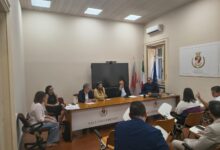 Mensa, riunione al Comune: “Dialogo sereno con i dirigenti scolastici, aperture sul pasto da casa”