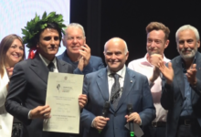 Sal Da Vinci, emozione a Benevento: il Conservatorio “Nicola Sala” gli conferisce il Diploma Honoris Causa