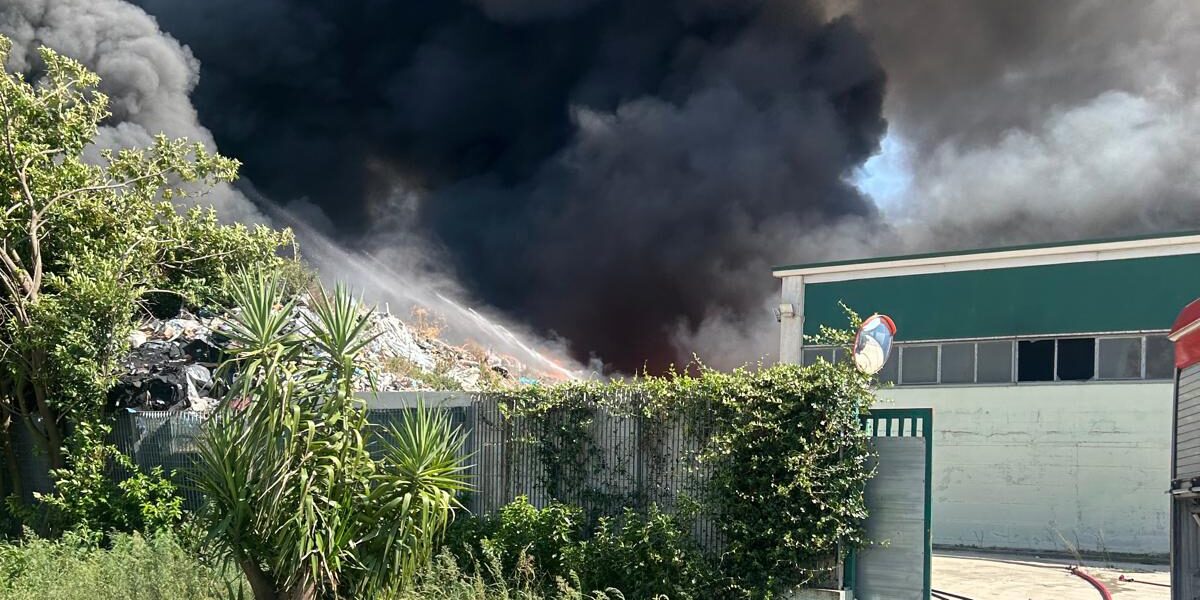 Incendio ad Airola, Uiltec: “Priorità alla sicurezza dei lavoratori”